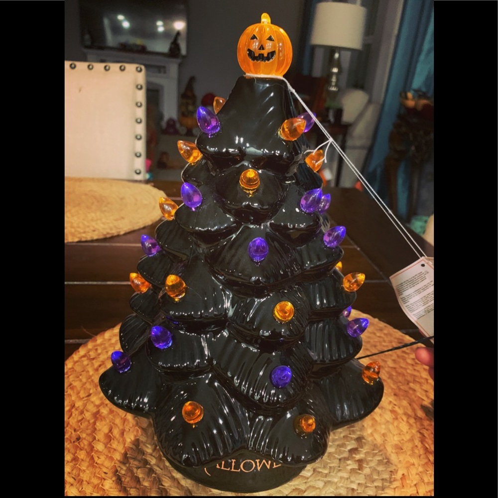 Mr Halloween Ceramic Jack o Lantern LED Tr…